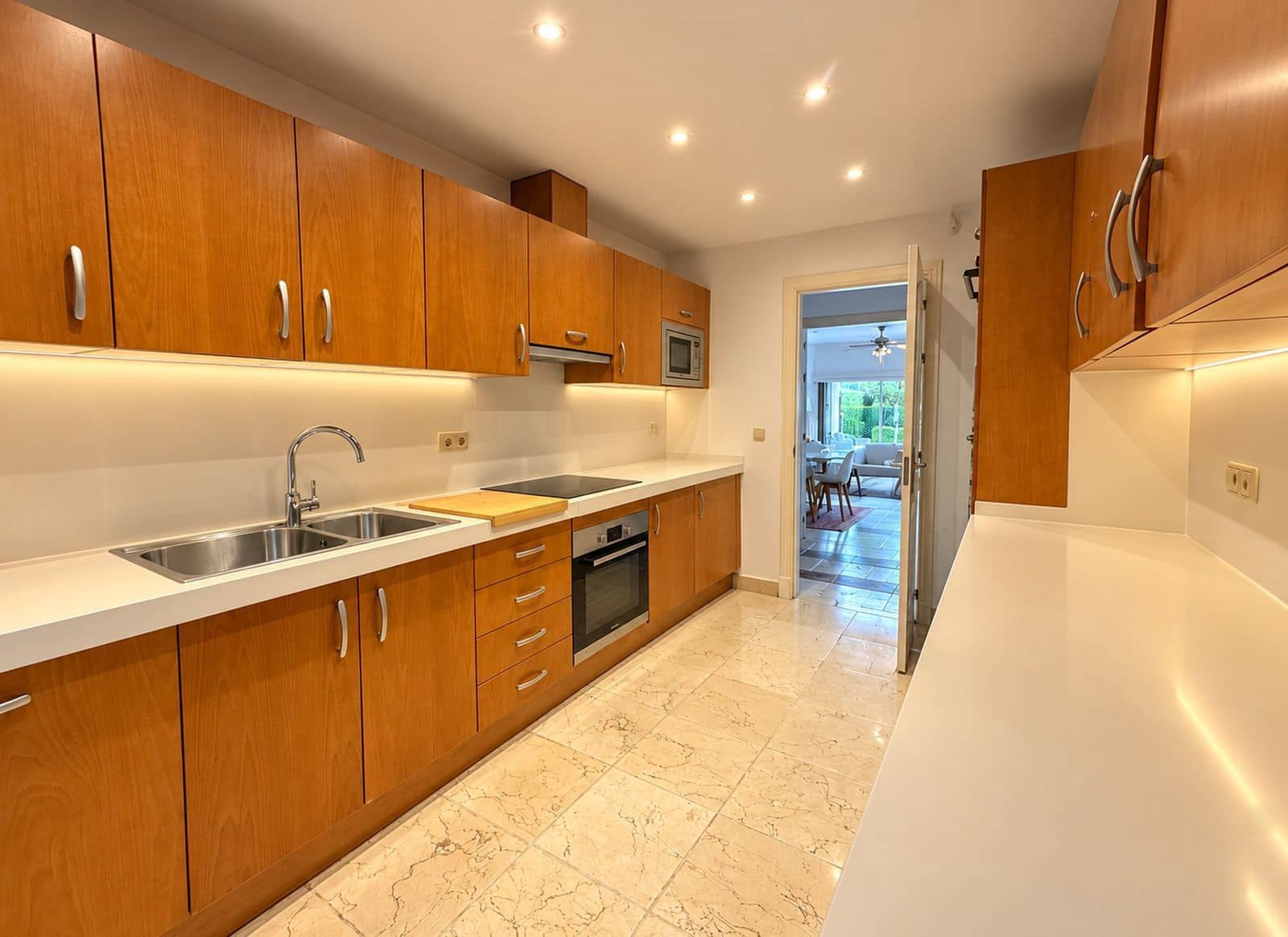 3 chambre Appartement à vendre à Los Flamingos avec piscine garage - 790 000 € (Ref: 10153493)