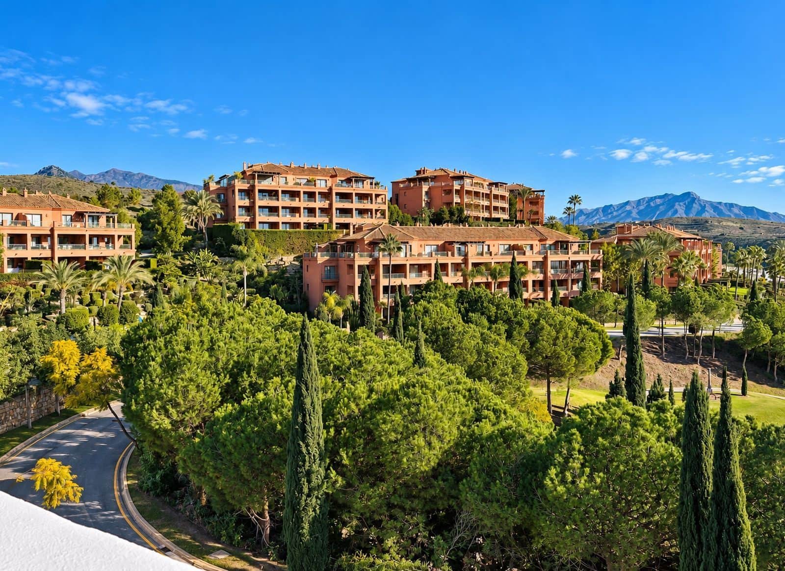 3 chambre Appartement à vendre à Los Flamingos avec piscine garage - 790 000 € (Ref: 10153493)