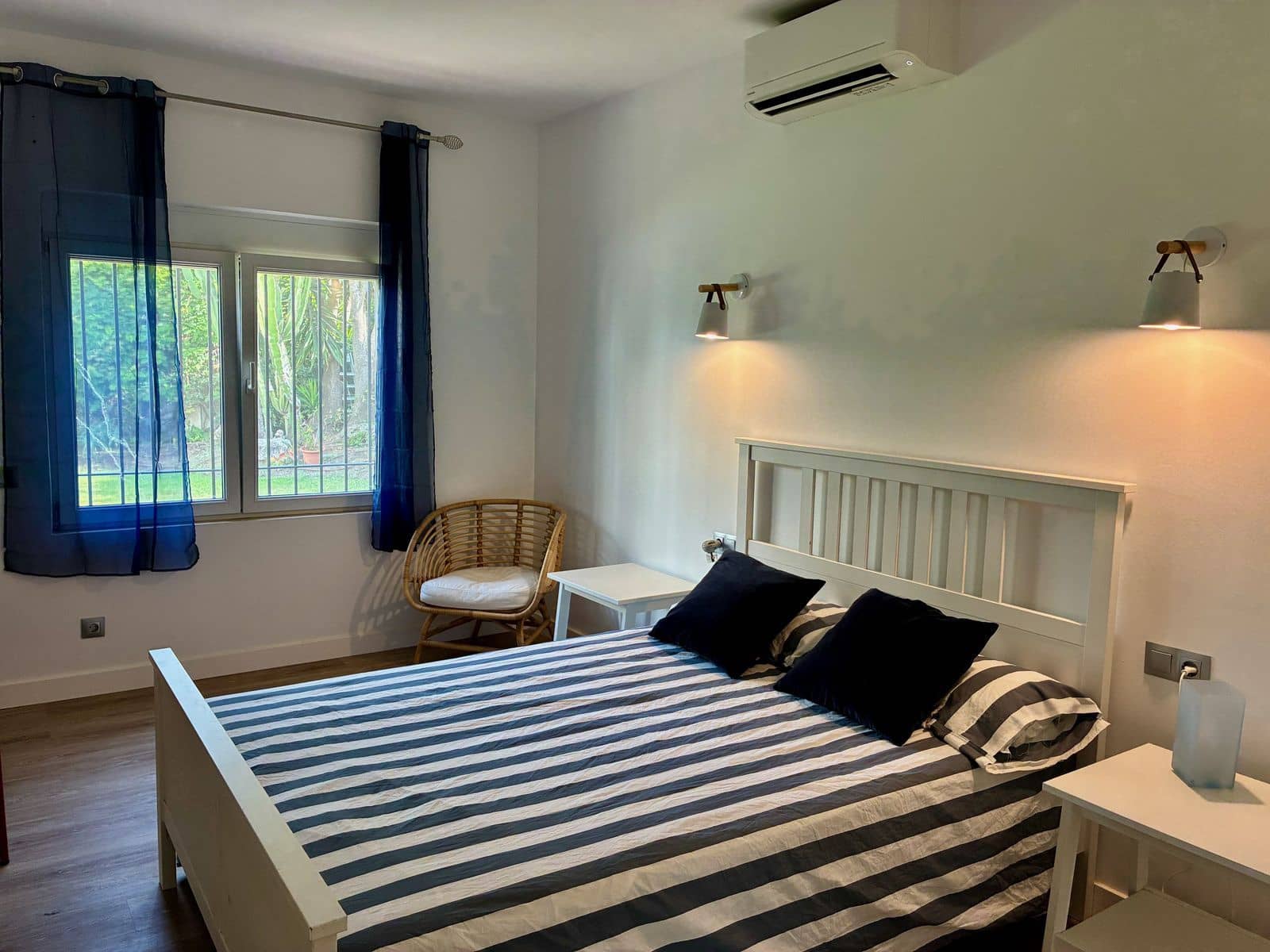3 soveværelse Villa til salg i El Paraiso med swimmingpool garage - € 1.350.000 (Ref: 10153495)