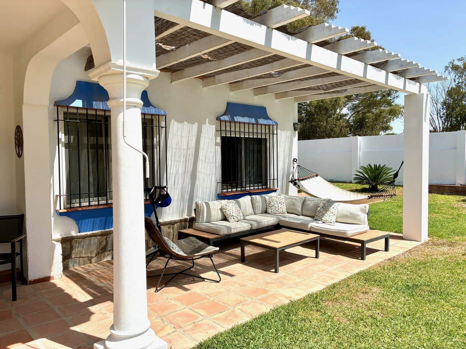 3 soveværelse Villa til salg i El Paraiso med swimmingpool garage - € 1.350.000 (Ref: 10153495)