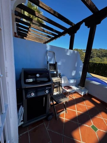 2 Zimmer Haus zu verkaufen in Nueva Andalucia, Marbella - 650.000 € (Ref: 10153498)