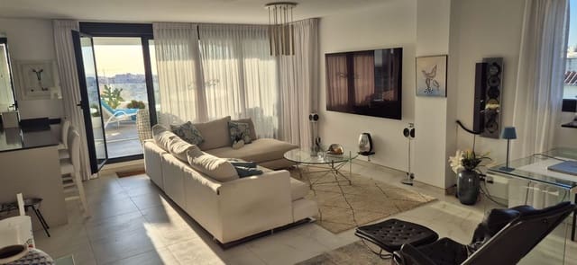 3 slaapkamer Penthouse te koop in Estepona met garage - € 1.350.000 (Ref: 10153499)