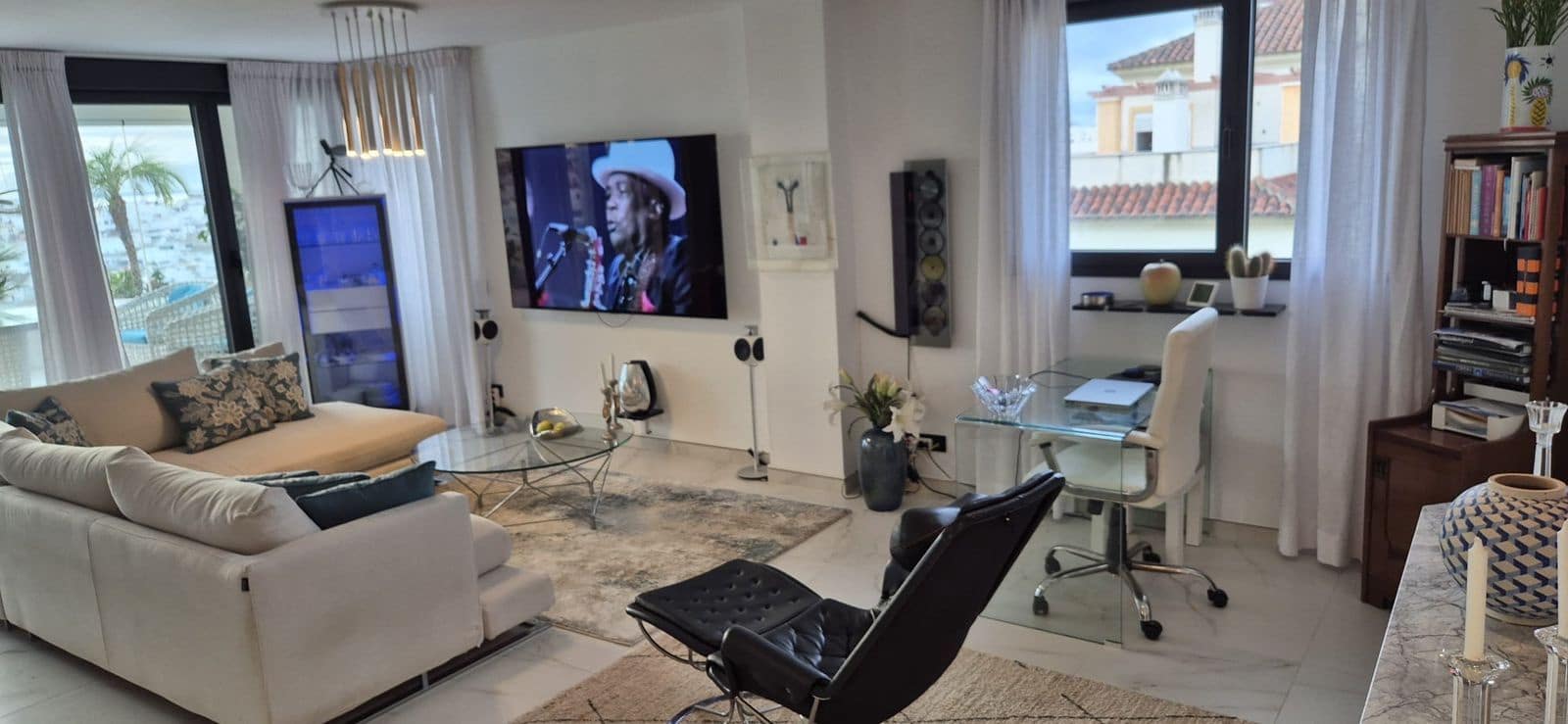 3 slaapkamer Penthouse te koop in Estepona met garage - € 1.350.000 (Ref: 10153499)