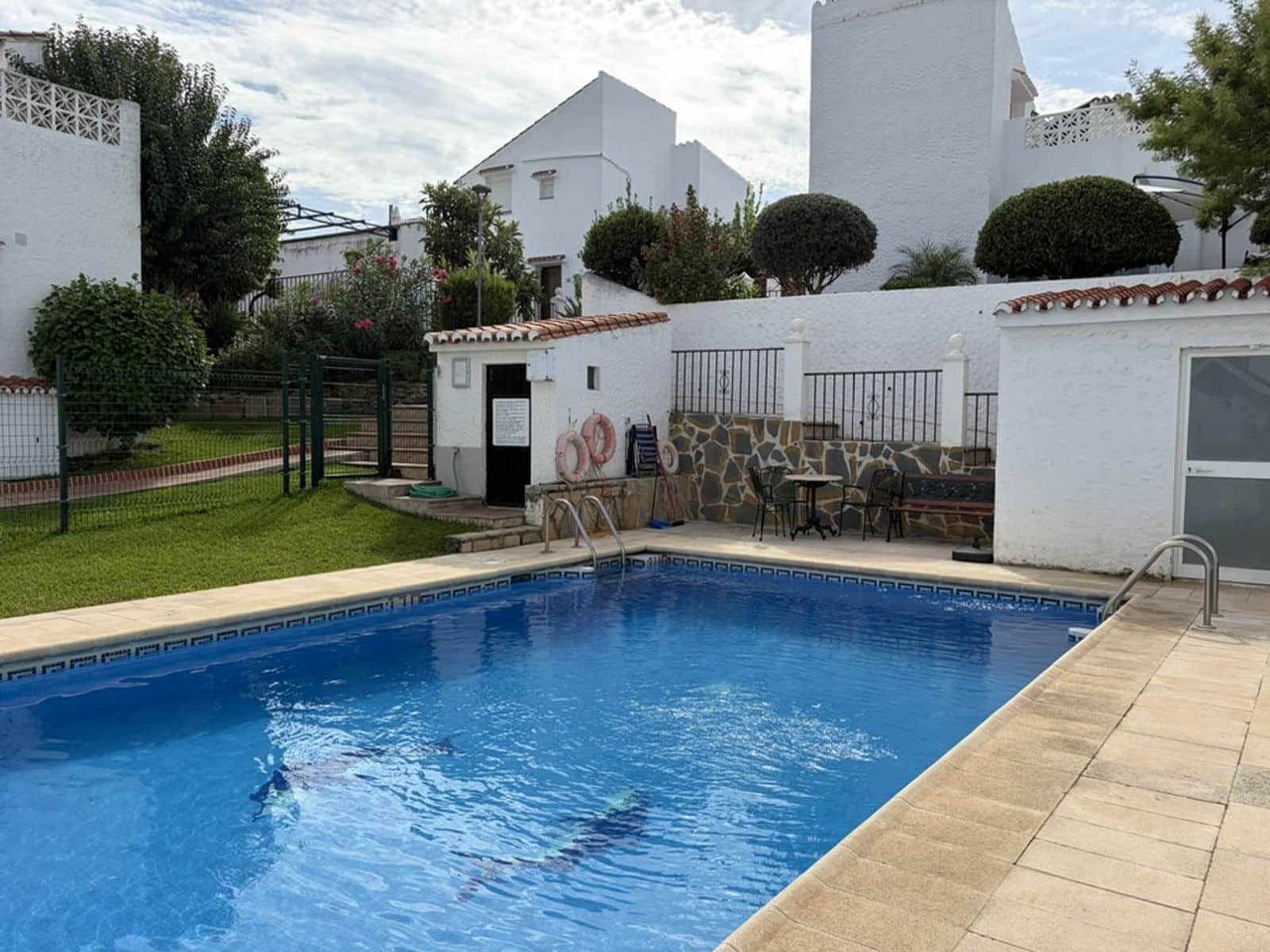 2 soverom Hus til salgs i Estepona med svømmebasseng - € 340 000 (Ref: 10153501)