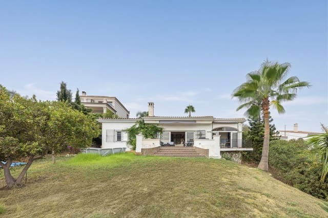 3 soverom Villa til salgs i Buenas Noches, Estepona med garasje - € 1 495 000 (Ref: 10153507)