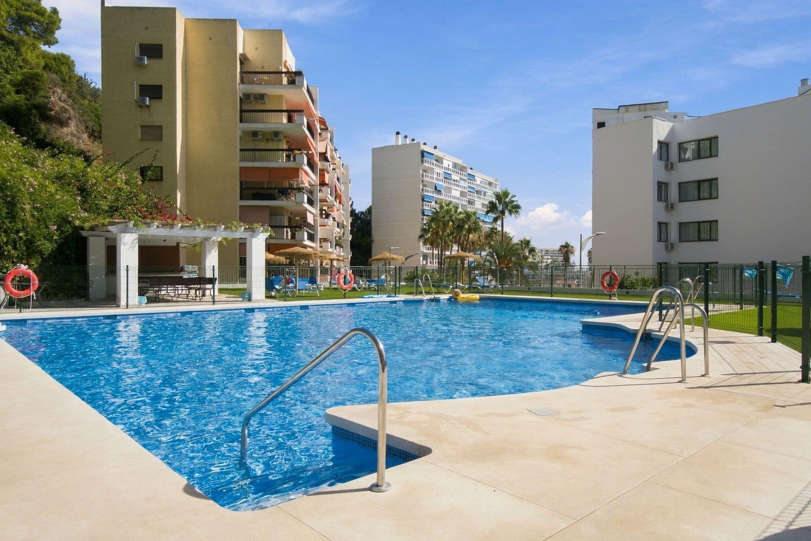 4 soveværelse Lejlighed til salg i Torremolinos med swimmingpool - € 443.000 (Ref: 10153510)