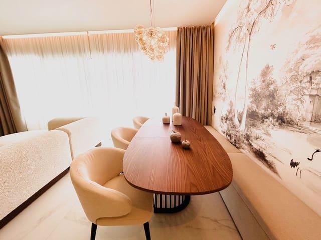 3 makuuhuone Huoneisto myytävänä paikassa San Pedro de Alcantara, Marbella mukana 
autotalli - 1 100 000 € (Ref: 10153511)