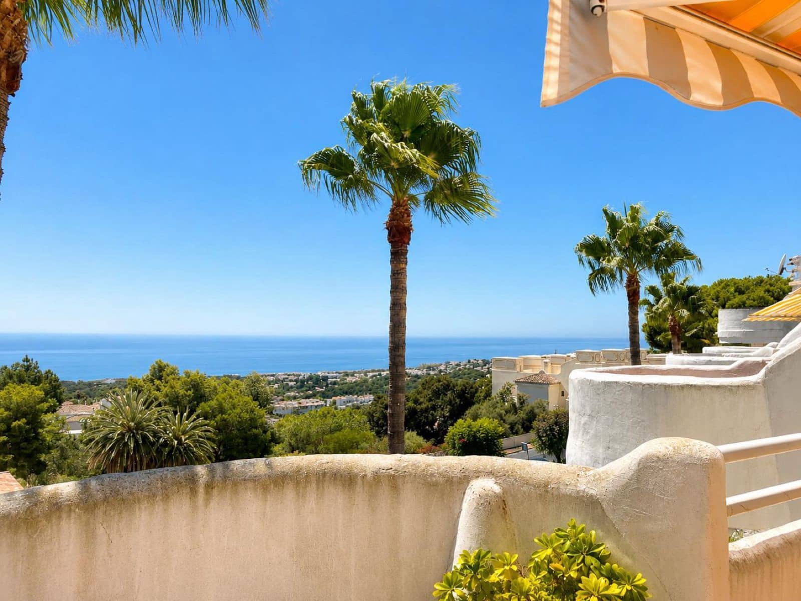 2 slaapkamer Penthouse te koop in Calahonda met zwembad - € 475.000 (Ref: 10153512)