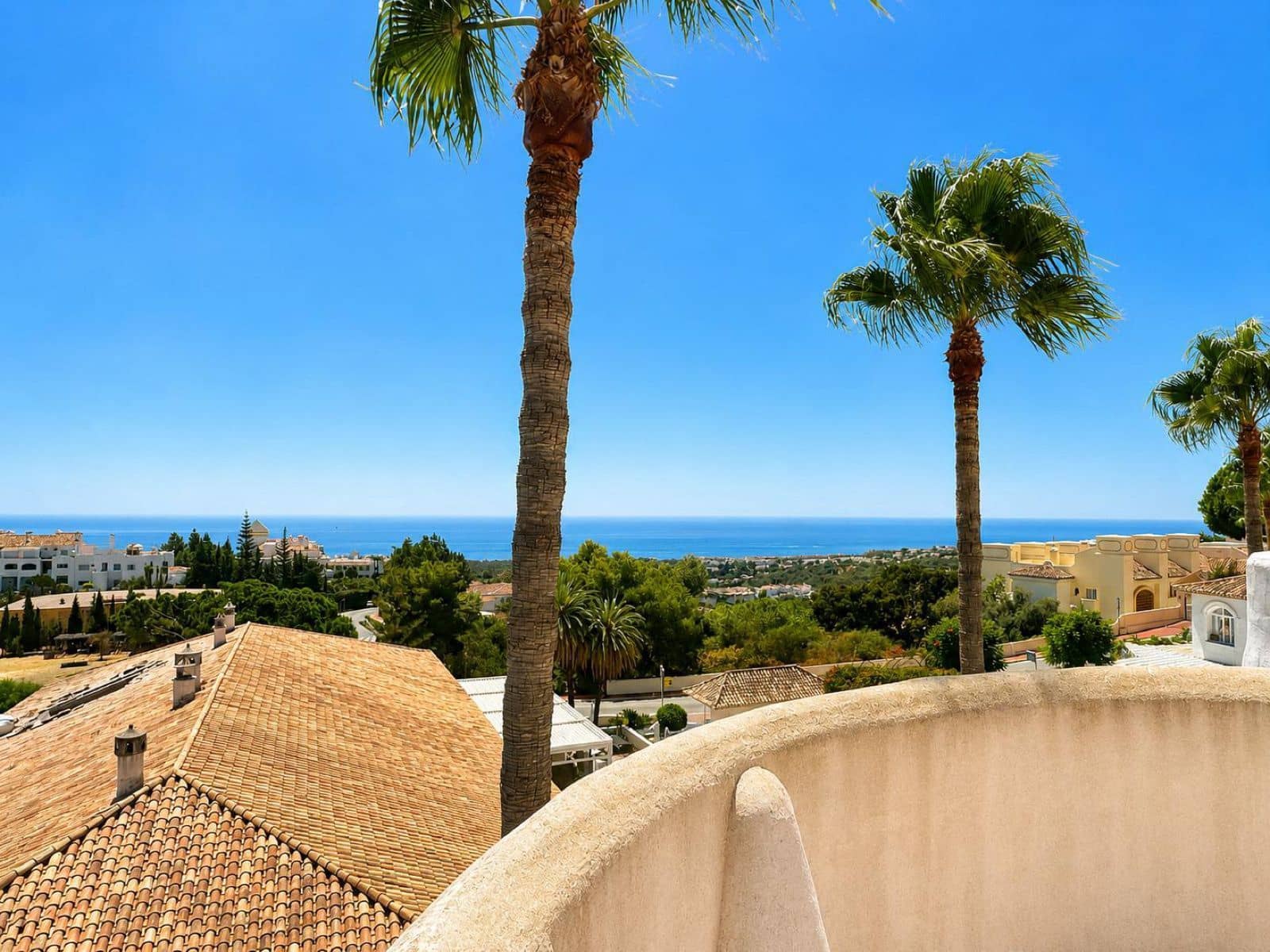 2 slaapkamer Penthouse te koop in Calahonda met zwembad - € 475.000 (Ref: 10153512)