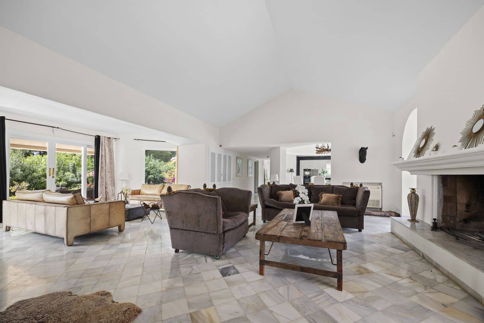 3 quarto Moradia para venda em Benahavis com piscina garagem - 2 350 000 € (Ref: 10153515)