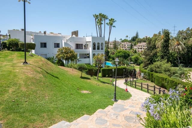 3 chambre Penthouse à vendre à La Quinta, Benahavís avec piscine - 850 000 € (Ref: 10153516)