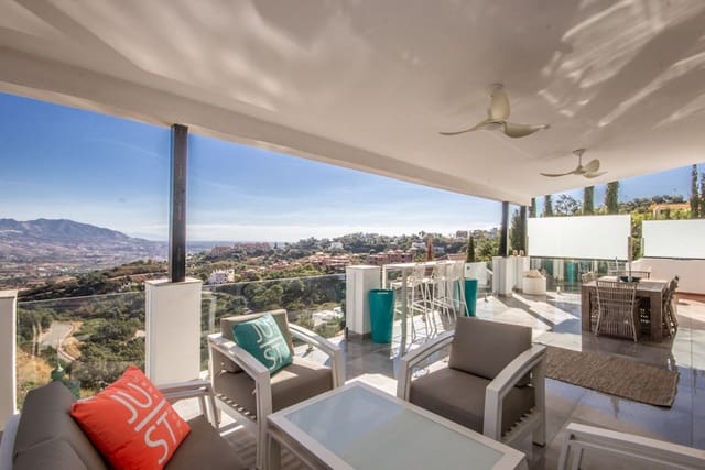 4 sypialnia Willa na sprzedaż w La Mairena, Ojen z basenem - 1 695 000 € (Ref: 10153518)