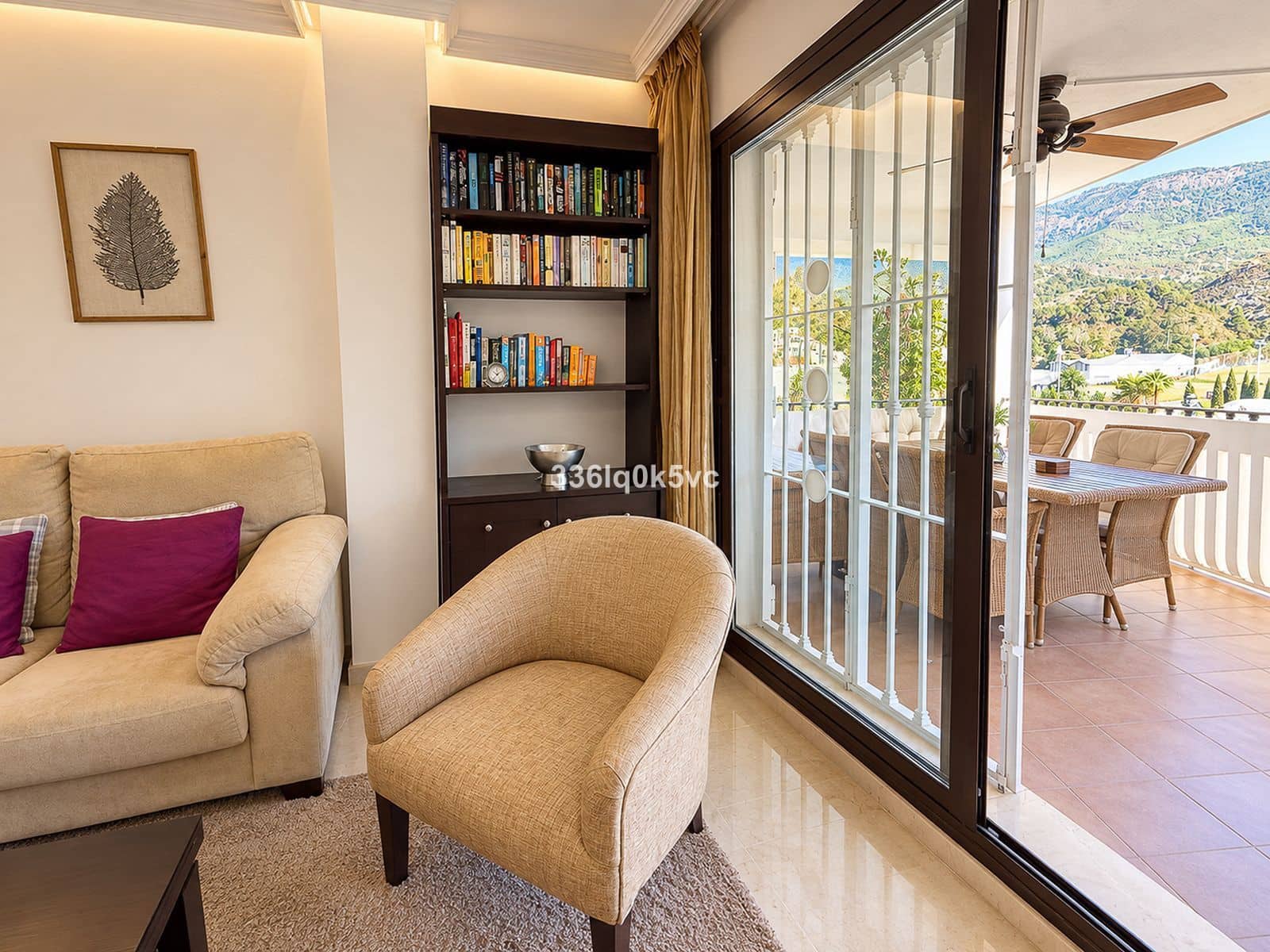 2 bedroom Apartment for sale in Benahavis with garage - € 350,000 (Ref: 10153520)