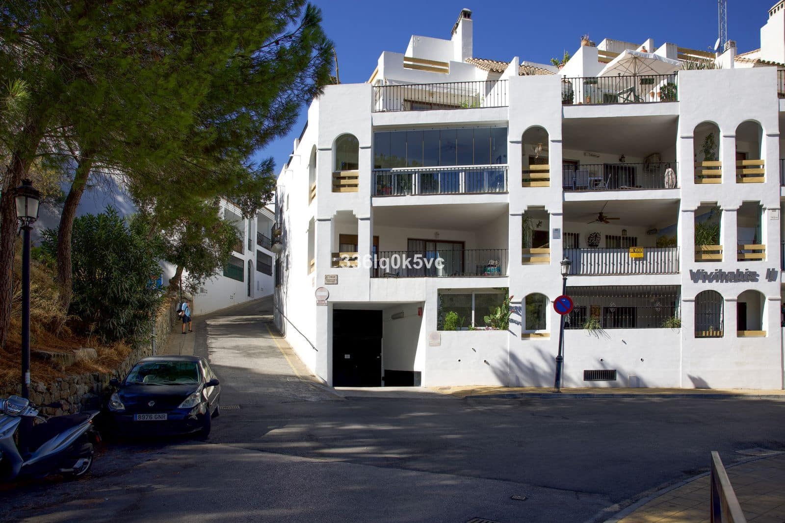 2 bedroom Apartment for sale in Benahavis with garage - € 350,000 (Ref: 10153520)