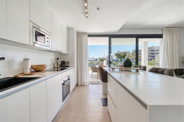 3 quarto Apartamento para venda em La Cala de Mijas, Mijas com garagem - 579 000 € (Ref: 10153521)