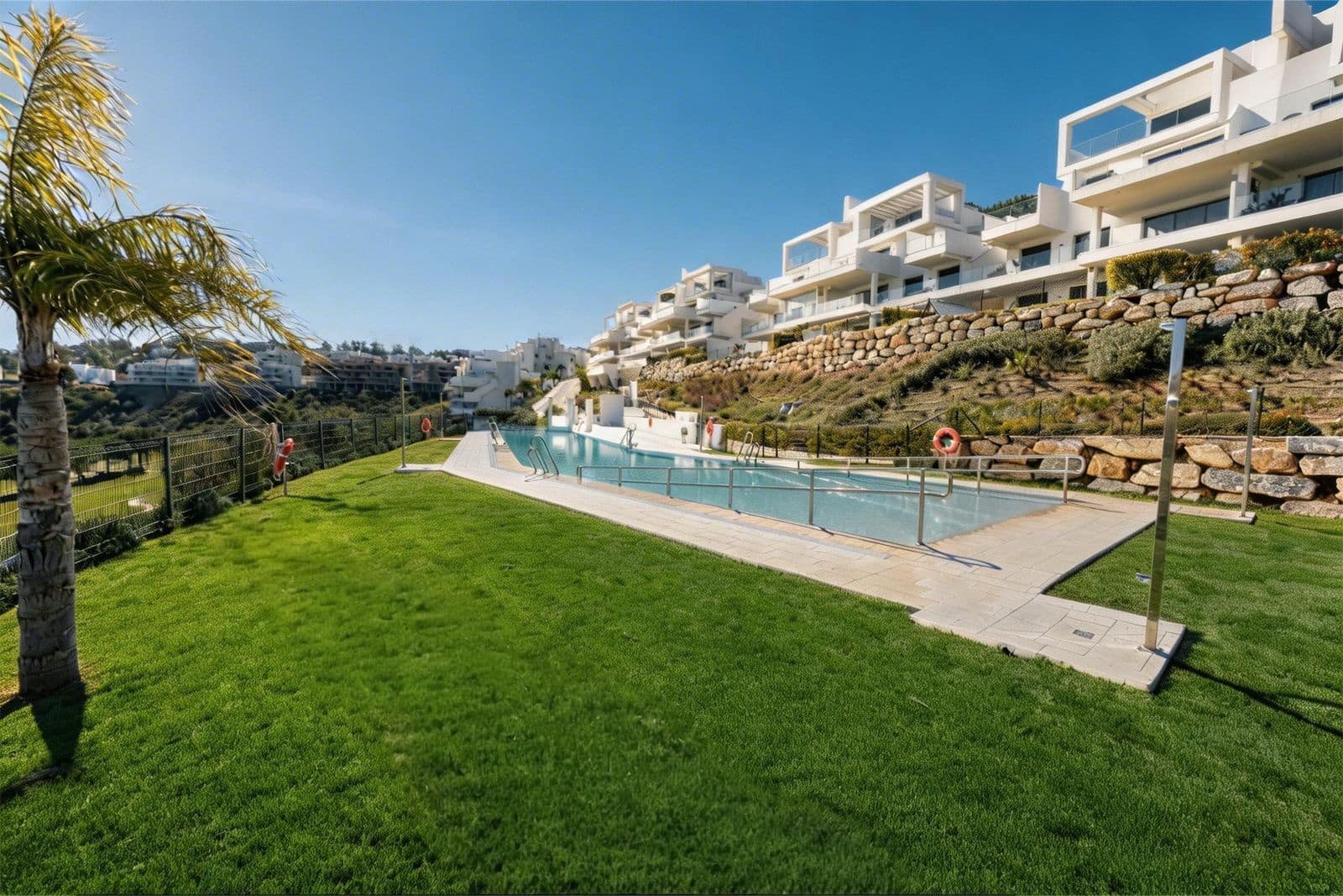 3 quarto Apartamento para venda em La Cala de Mijas com garagem - 579 000 € (Ref: 10153521)