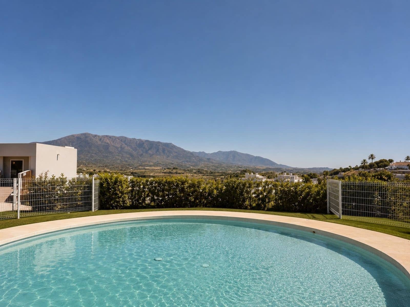 3 quarto Casa em Banda para venda em La Cala Golf com piscina garagem - 895 000 € (Ref: 10153528)