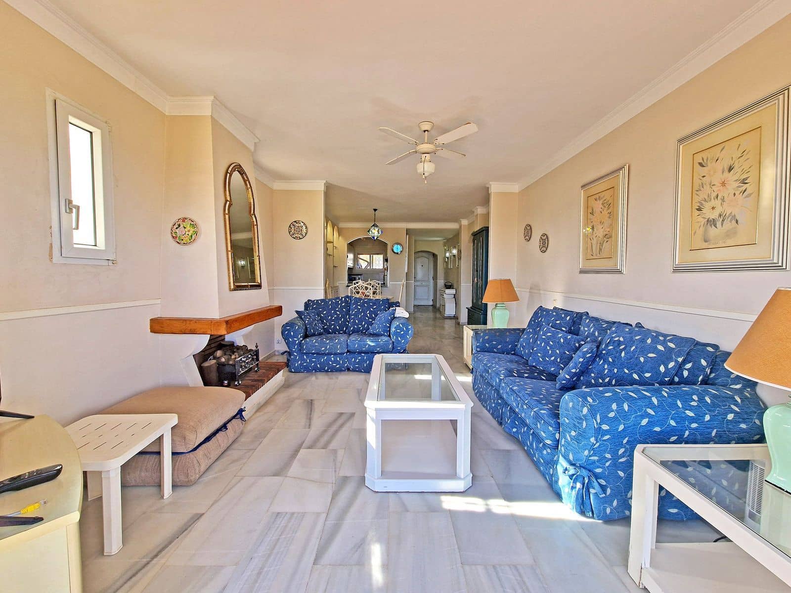 2 bedroom Apartment for sale in Calahonda with pool - € 649,000 (Ref: 10153534)