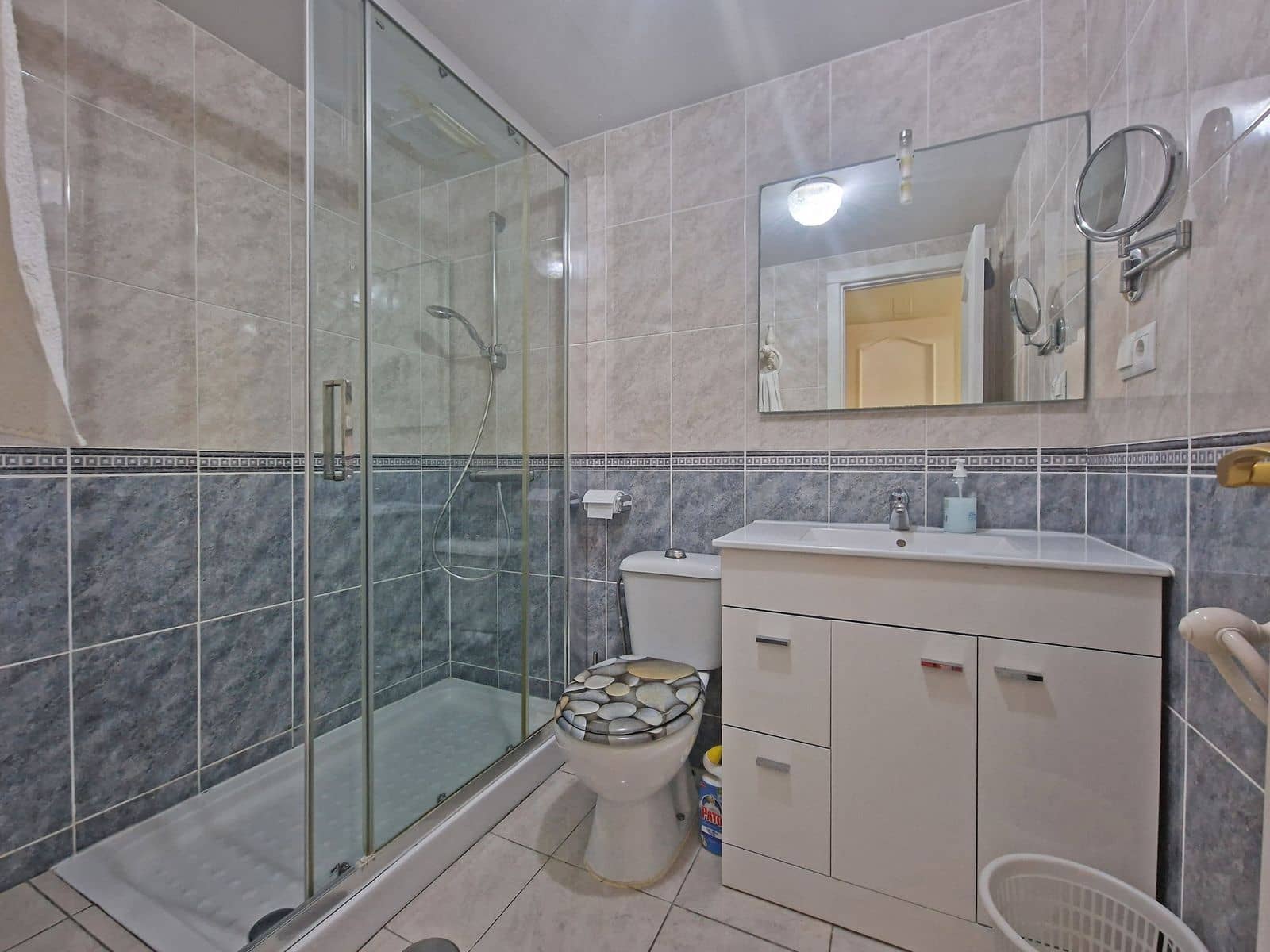 2 bedroom Apartment for sale in Calahonda with pool - € 649,000 (Ref: 10153534)