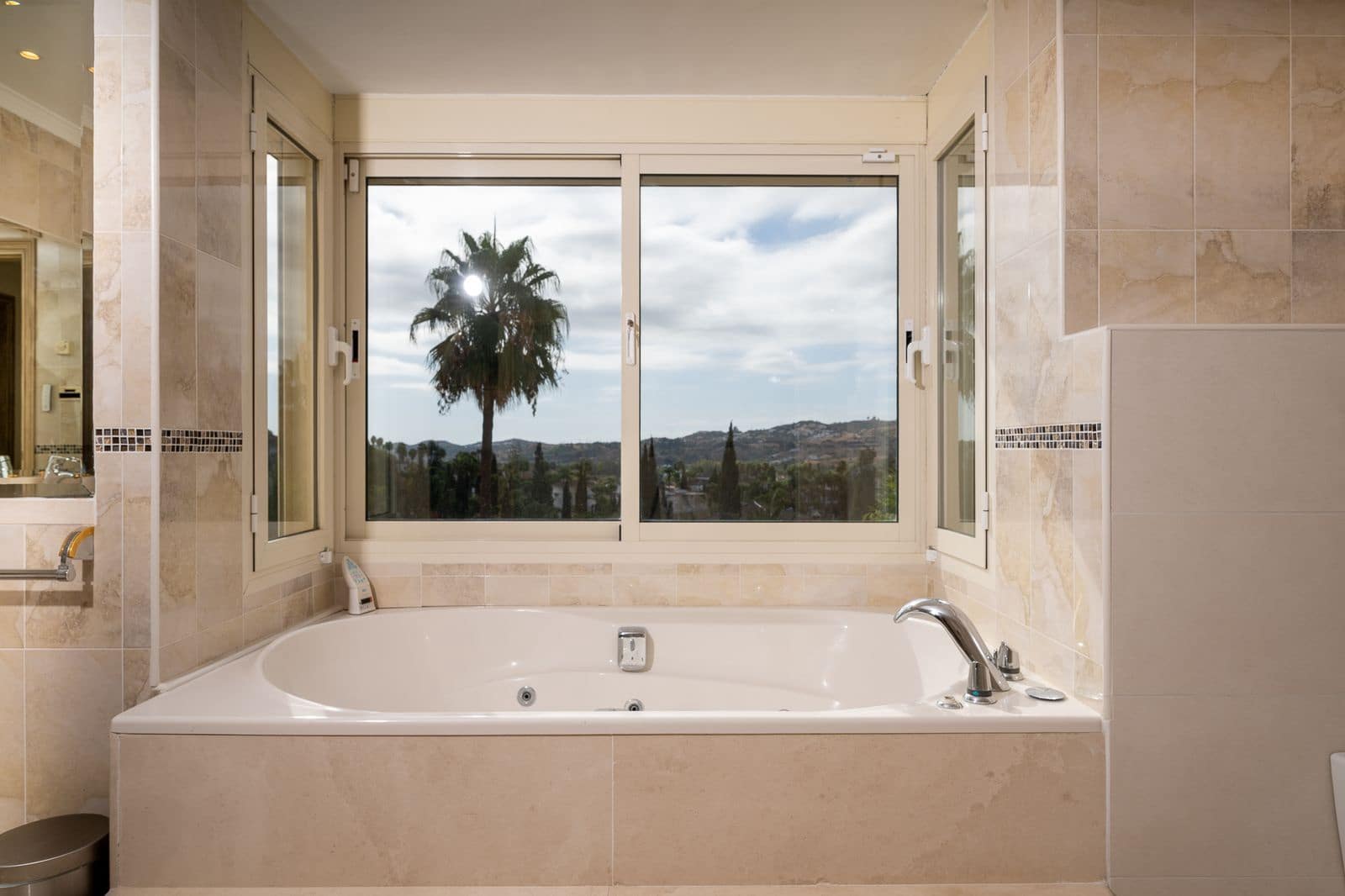 4 soverom Villa til salgs i Mijas Golf med svømmebasseng - € 1 625 000 (Ref: 10153537)