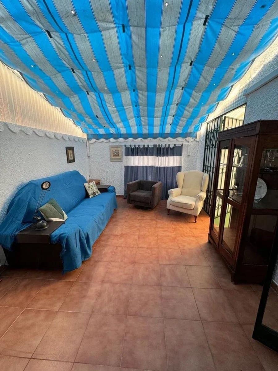 3 Zimmer Villa zu verkaufen in Estepona - 1.050.000 € (Ref: 10153538)