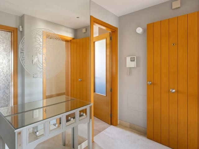 3 soveværelse Lejlighed til salg i Bel-Air, Estepona med swimmingpool - € 405.000 (Ref: 10153540)