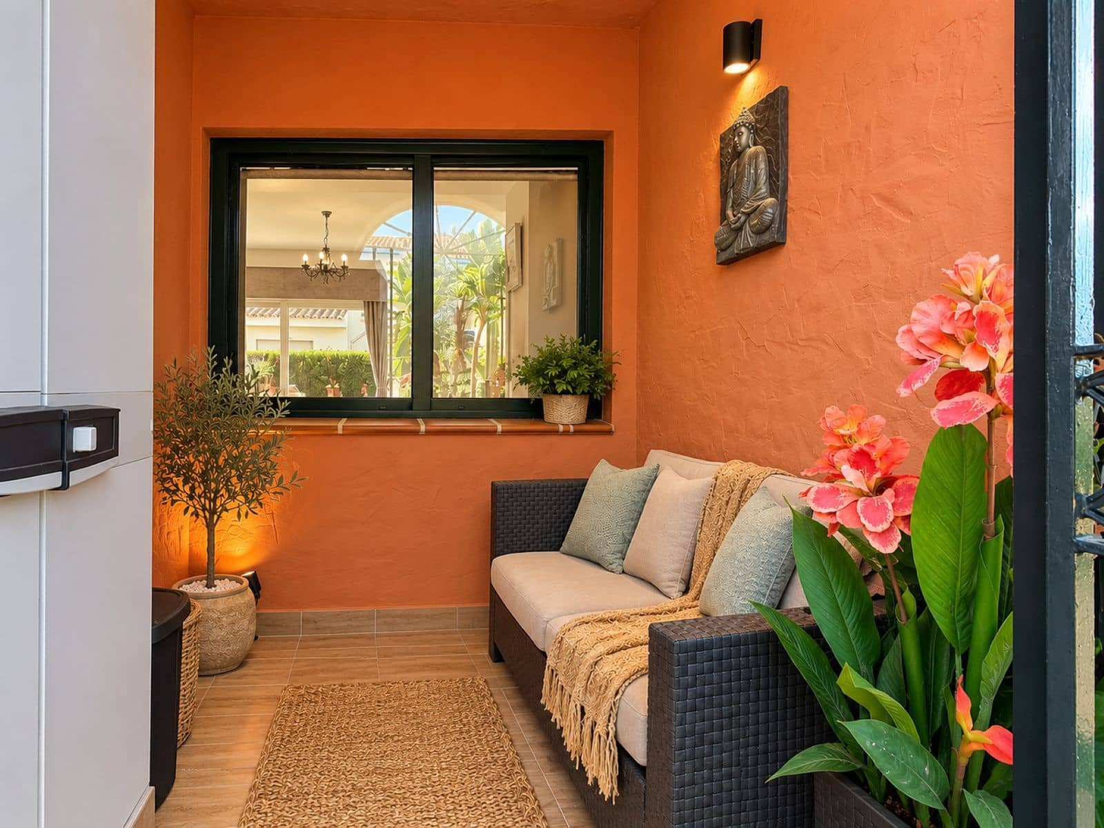 3 soverom Villa til salgs i La Duquesa / Puerto de la Duquesa med svømmebasseng garasje - € 349 000 (Ref: 10153541)