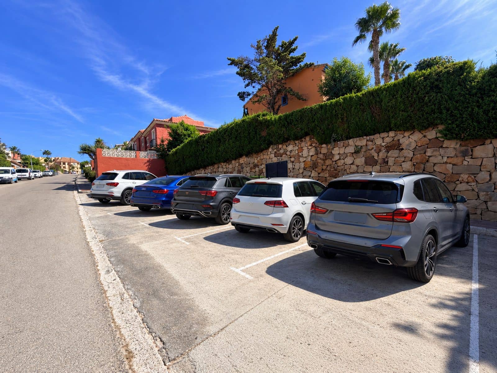 3 soverom Villa til salgs i La Duquesa / Puerto de la Duquesa med svømmebasseng garasje - € 349 000 (Ref: 10153541)