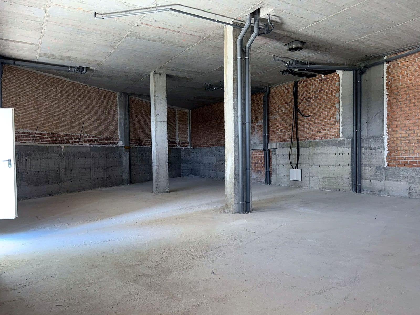 Commercial for sale in Nueva Andalucia - € 995,000 (Ref: 10153542)