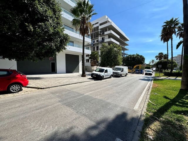 Kommersiell till salu i Nueva Andalucia, Marbella - 995 000 € (Ref: 10153542)