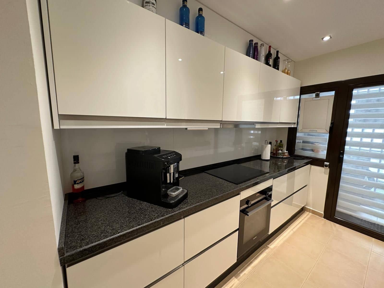 2 quarto Penthouse para venda em Estepona com piscina garagem - 329 000 € (Ref: 10153547)