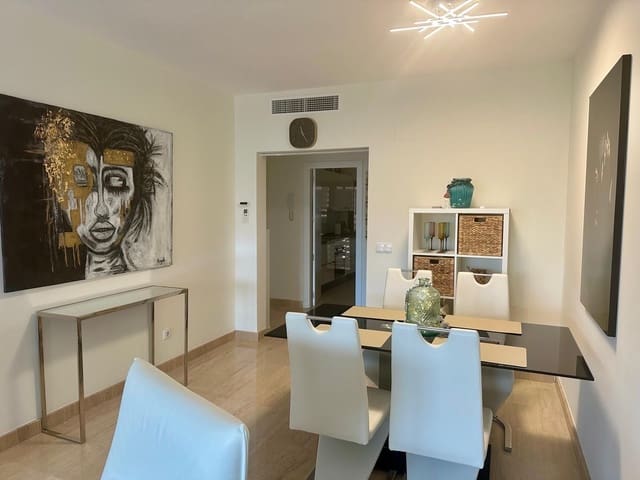 2 quarto Penthouse para venda em Estepona com piscina garagem - 329 000 € (Ref: 10153547)