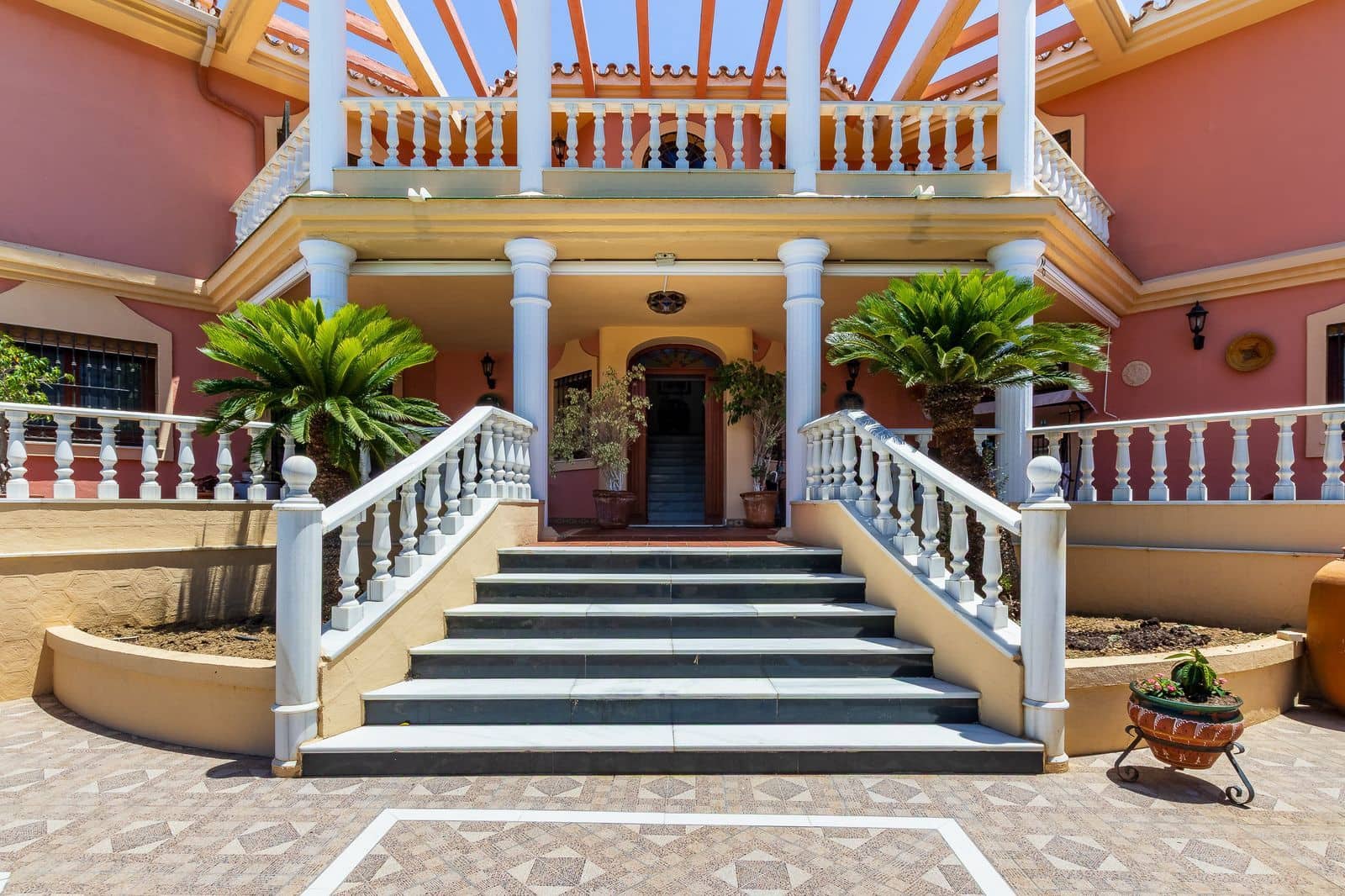 4 soverom Villa til salgs i Torremolinos med svømmebasseng garasje - € 1 900 000 (Ref: 10153548)