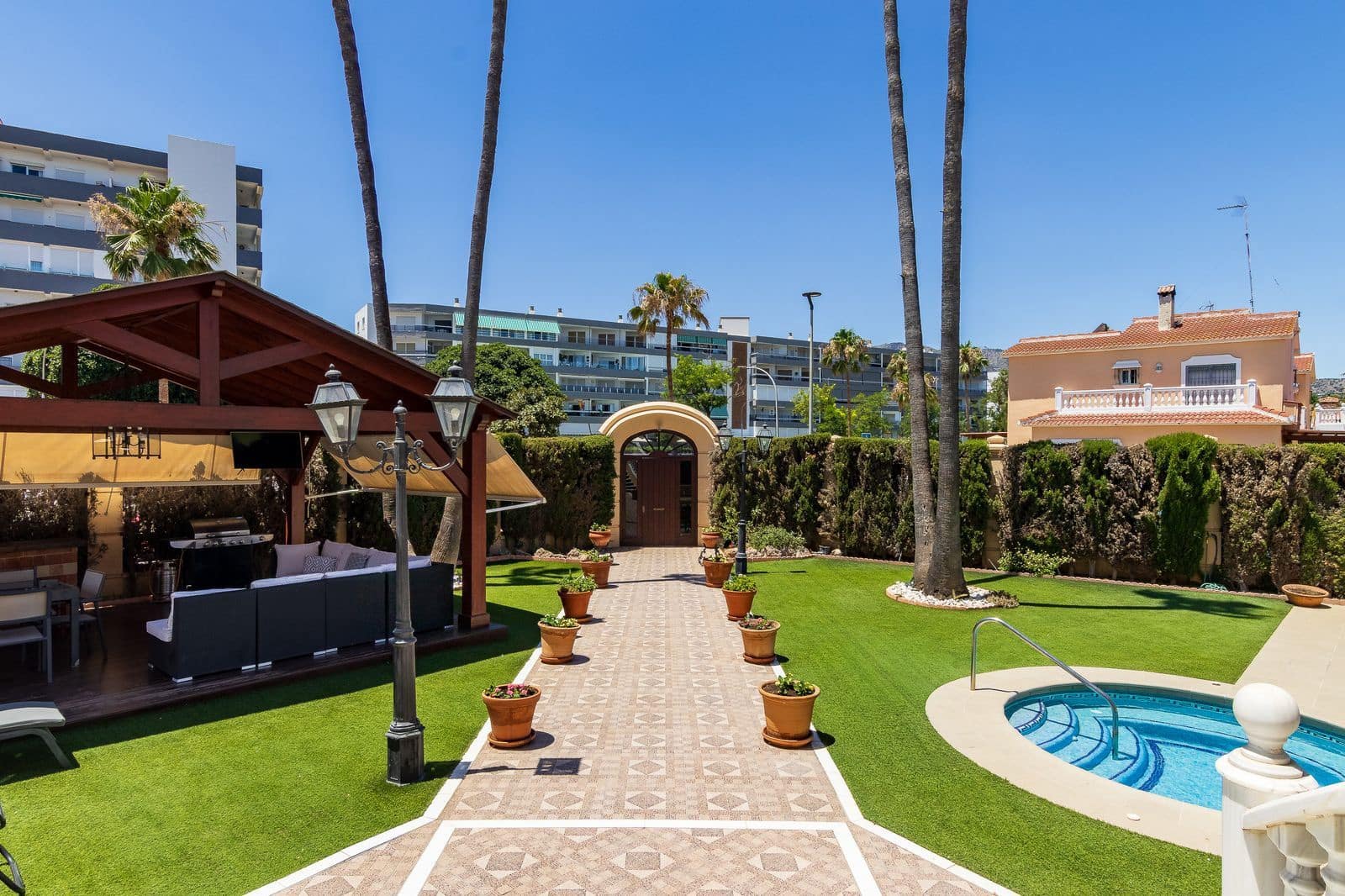 4 soverom Villa til salgs i Torremolinos med svømmebasseng garasje - € 1 900 000 (Ref: 10153548)