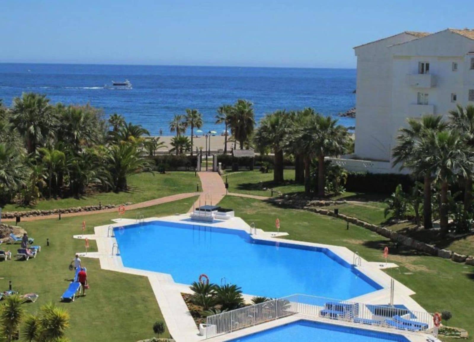 1 soveværelse Lejlighed til salg i Puerto Banus med swimmingpool garage - € 745.000 (Ref: 10153549)