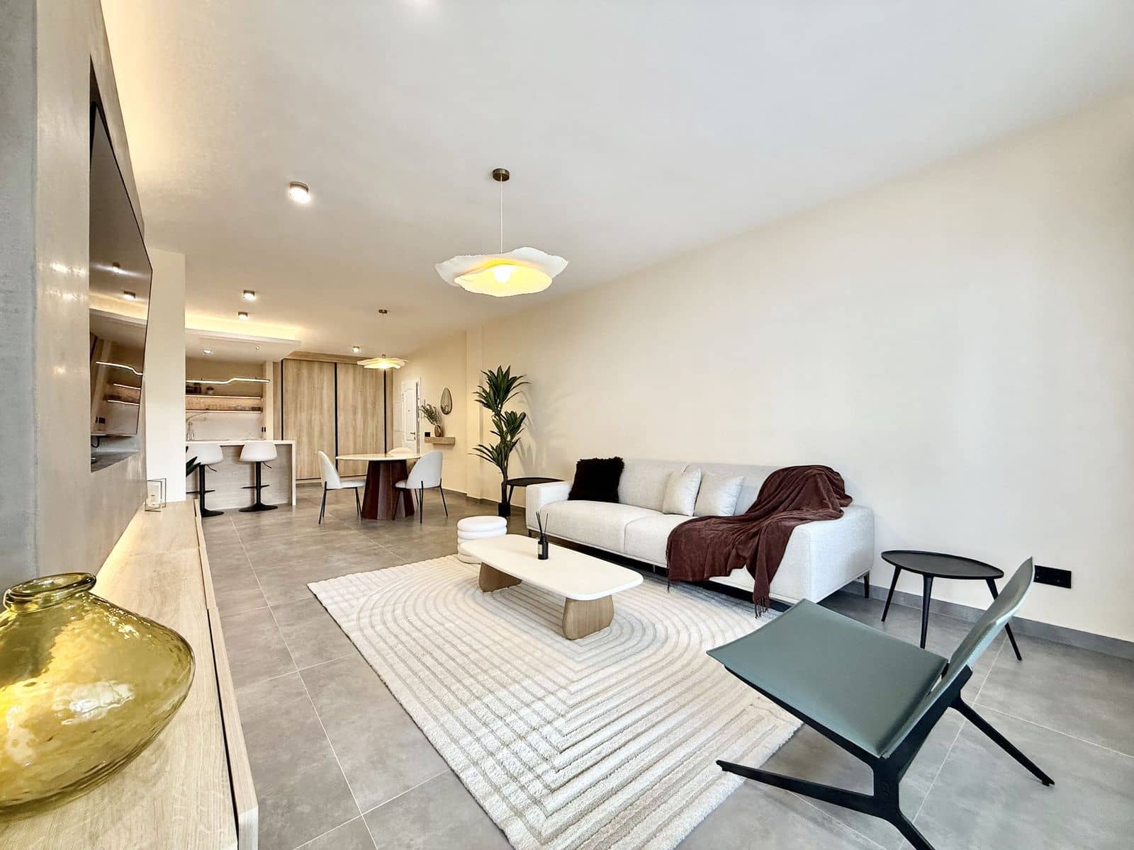 1 soveværelse Lejlighed til salg i Puerto Banus med swimmingpool garage - € 745.000 (Ref: 10153549)
