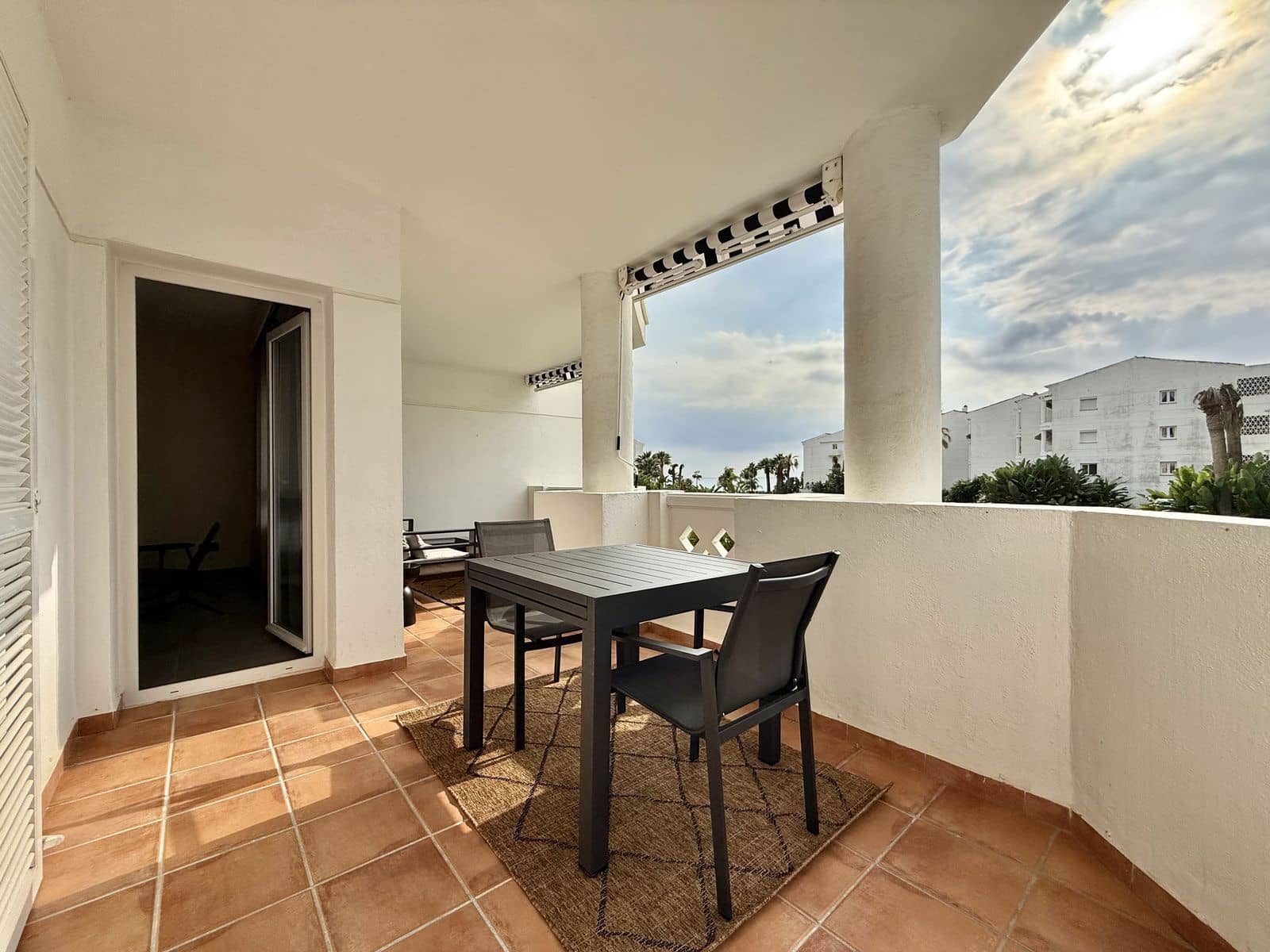 1 soveværelse Lejlighed til salg i Puerto Banus med swimmingpool garage - € 745.000 (Ref: 10153549)