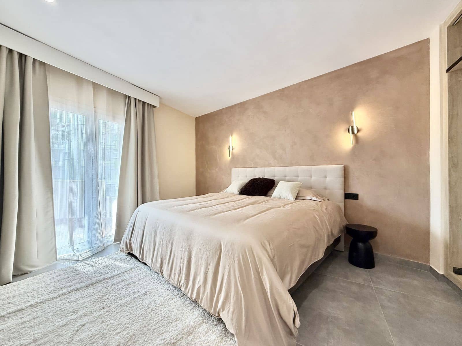 1 soveværelse Lejlighed til salg i Puerto Banus med swimmingpool garage - € 745.000 (Ref: 10153549)