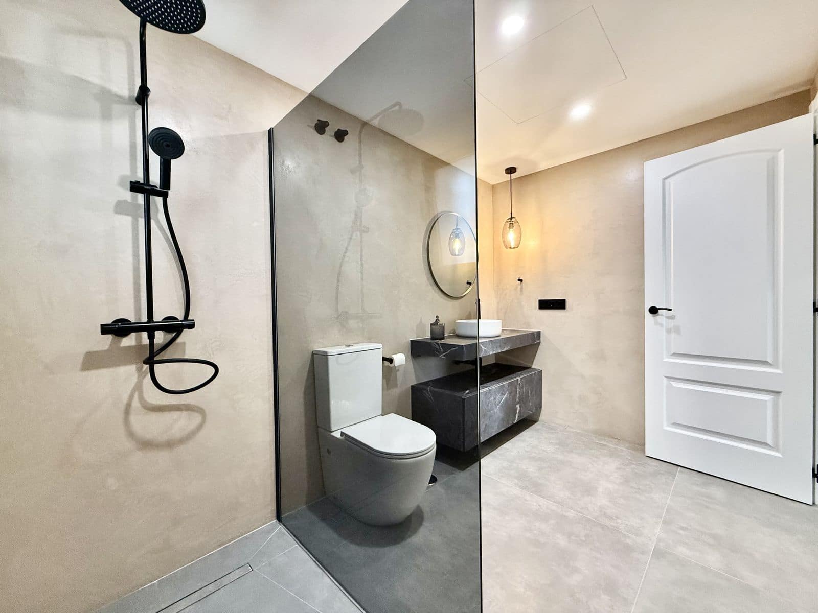1 soveværelse Lejlighed til salg i Puerto Banus med swimmingpool garage - € 745.000 (Ref: 10153549)