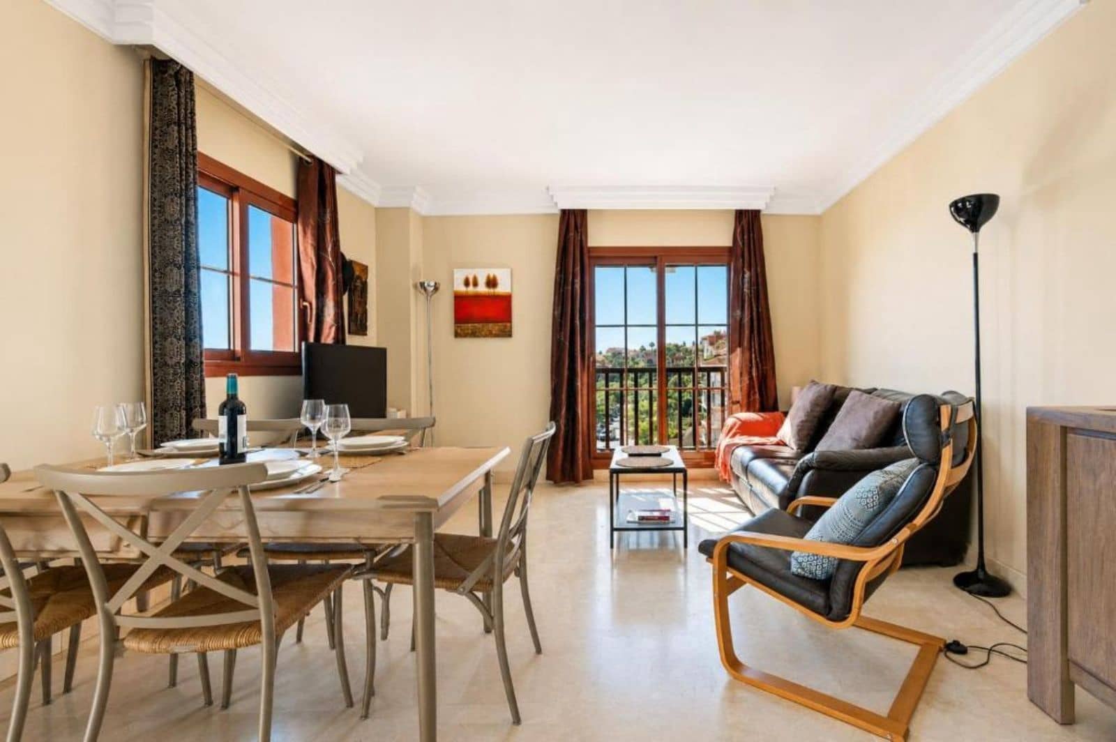 2 bedroom Apartment for sale in Benahavis with pool - € 480,000 (Ref: 10153553)