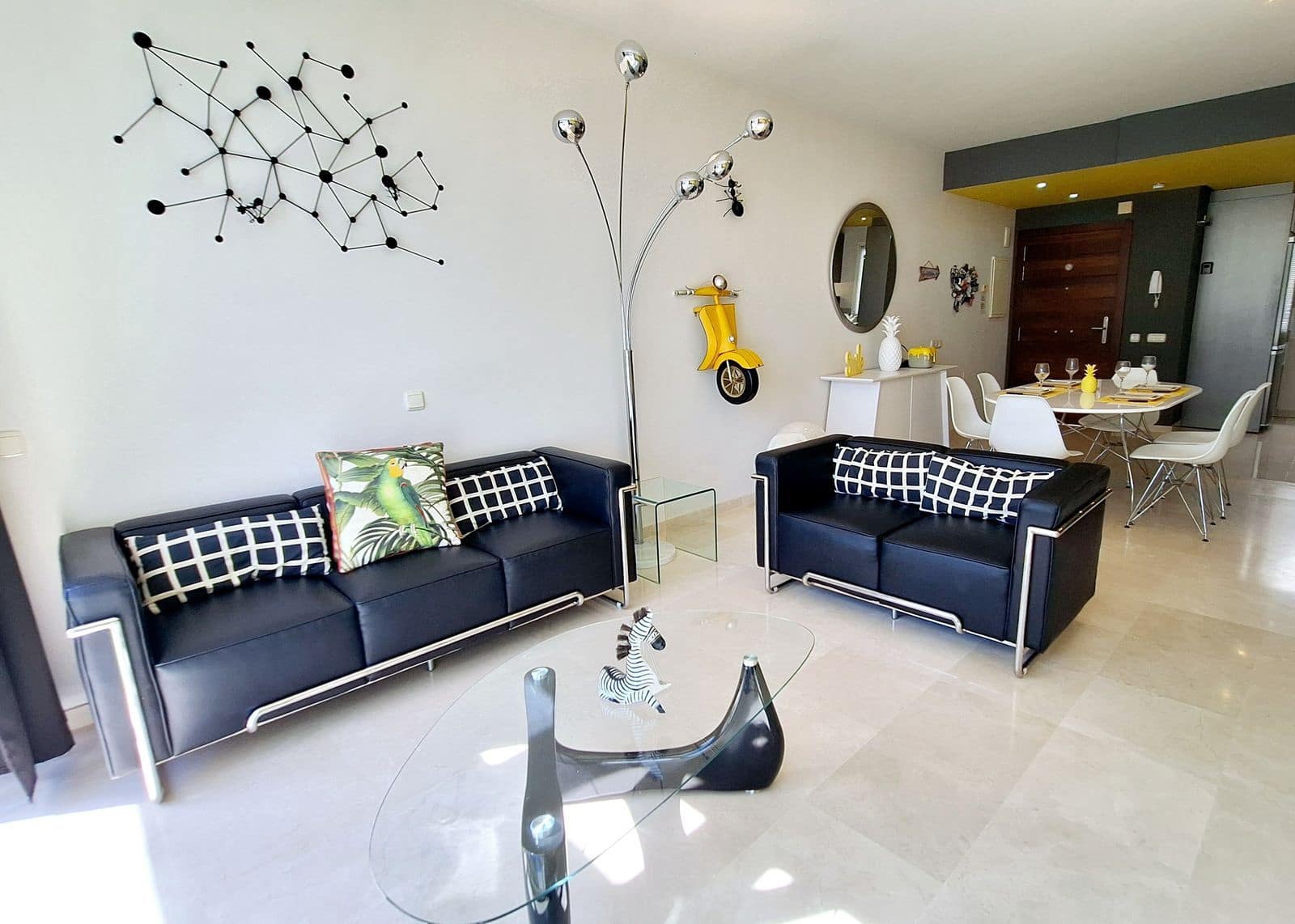 2 bedroom Apartment for sale in Casares with pool garage - € 370,000 (Ref: 10153554)