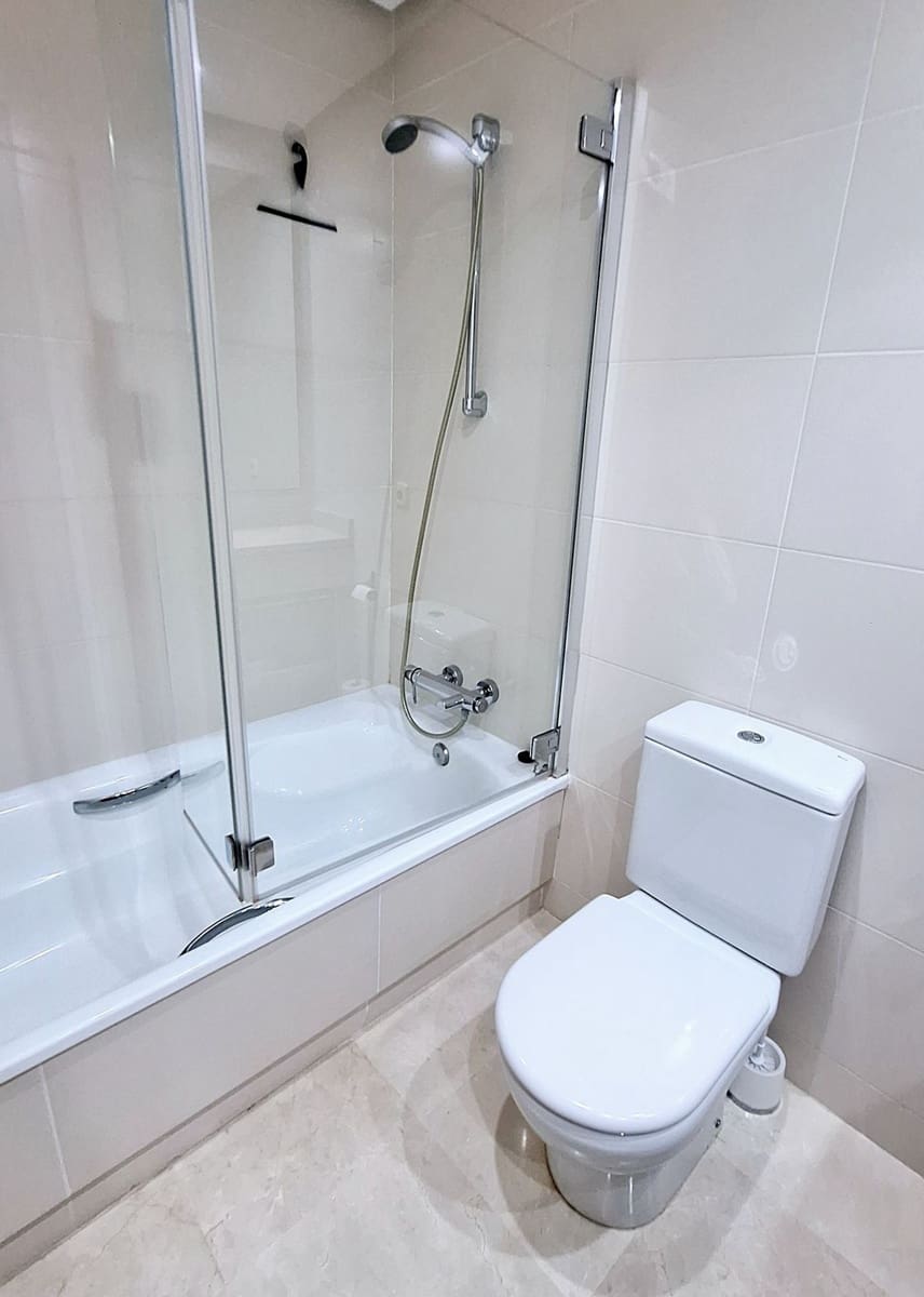 2 bedroom Apartment for sale in Casares with pool garage - € 370,000 (Ref: 10153554)