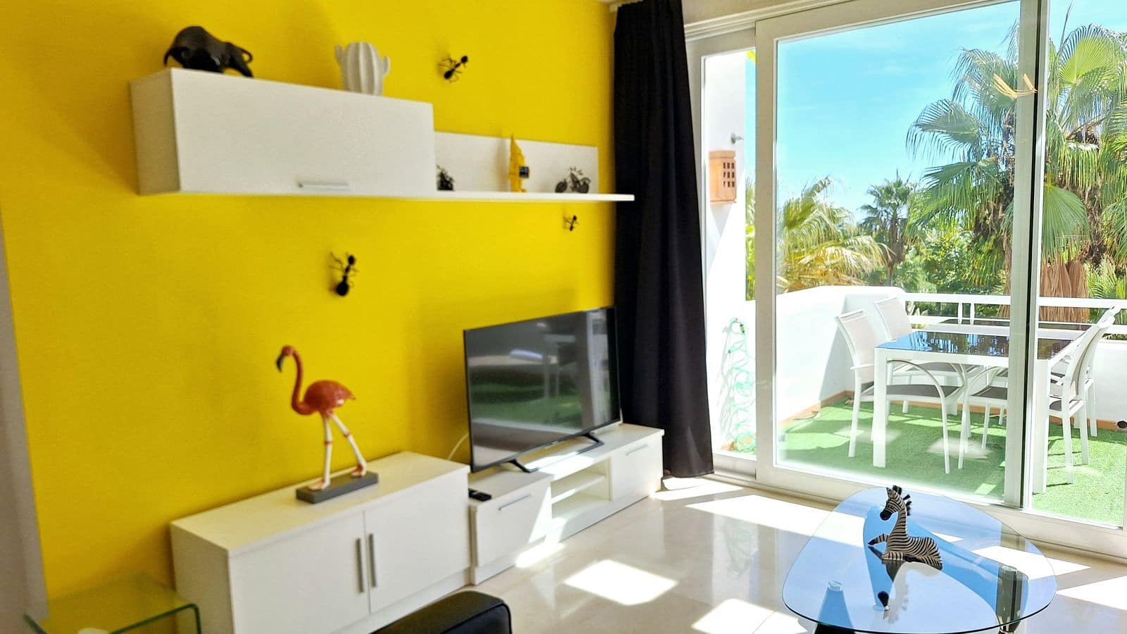 2 bedroom Apartment for sale in Casares with pool garage - € 370,000 (Ref: 10153554)