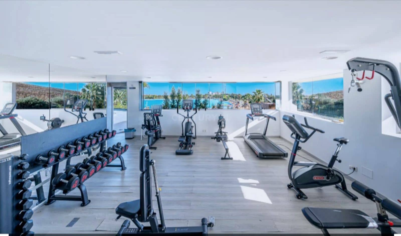 2 bedroom Apartment for sale in Casares with pool garage - € 370,000 (Ref: 10153554)