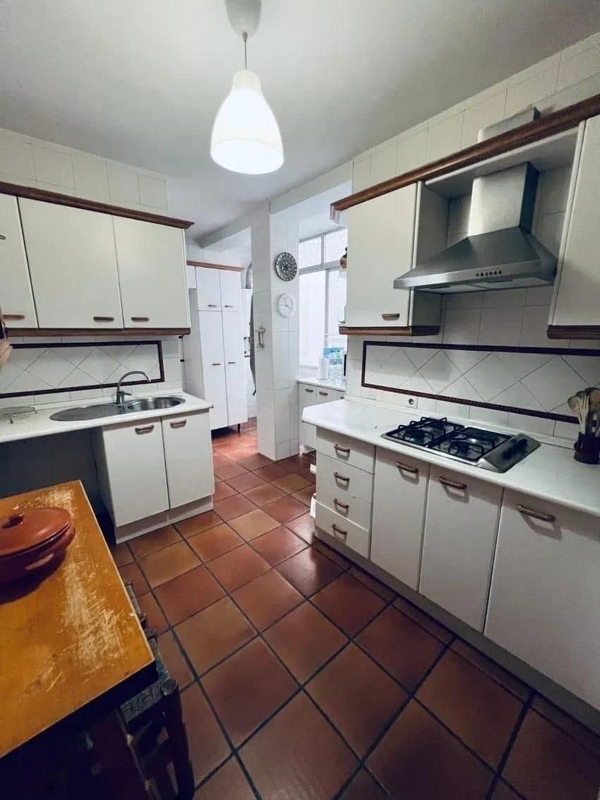 4 soveværelse Lejlighed til salg i Malaga by med garage - € 640.000 (Ref: 10153555)