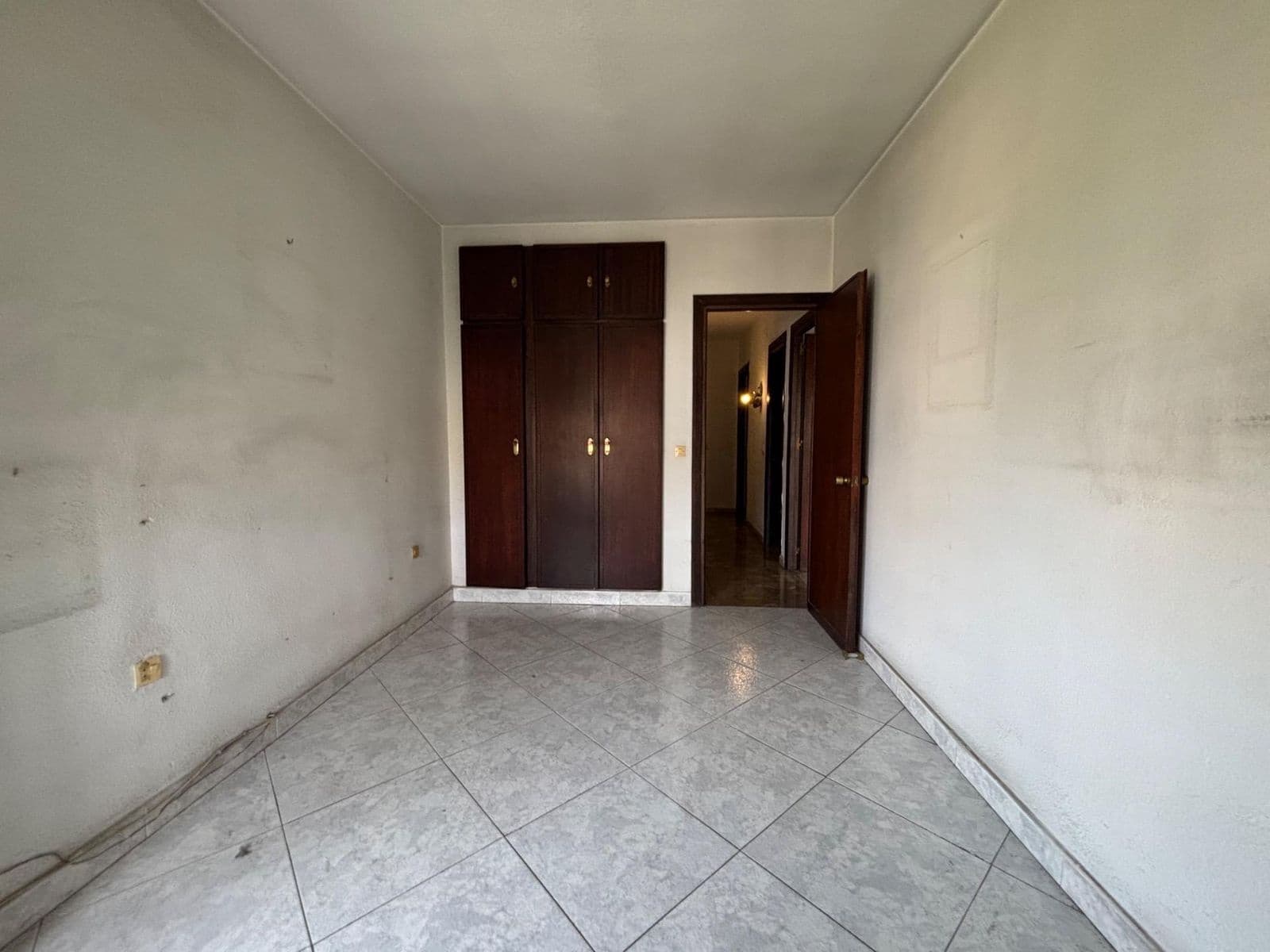 4 soveværelse Lejlighed til salg i Malaga by med garage - € 640.000 (Ref: 10153555)