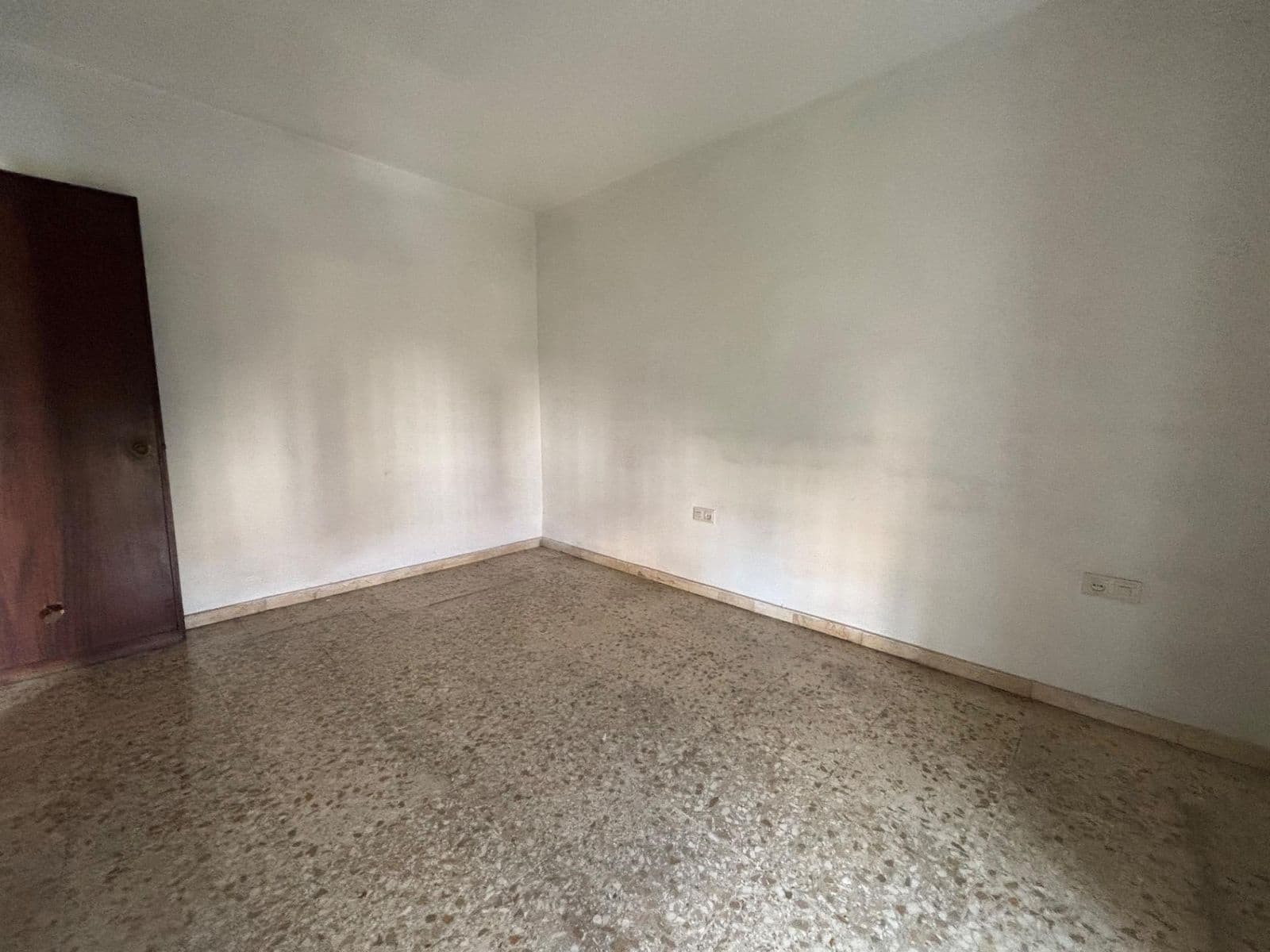 4 soveværelse Lejlighed til salg i Malaga by med garage - € 640.000 (Ref: 10153555)