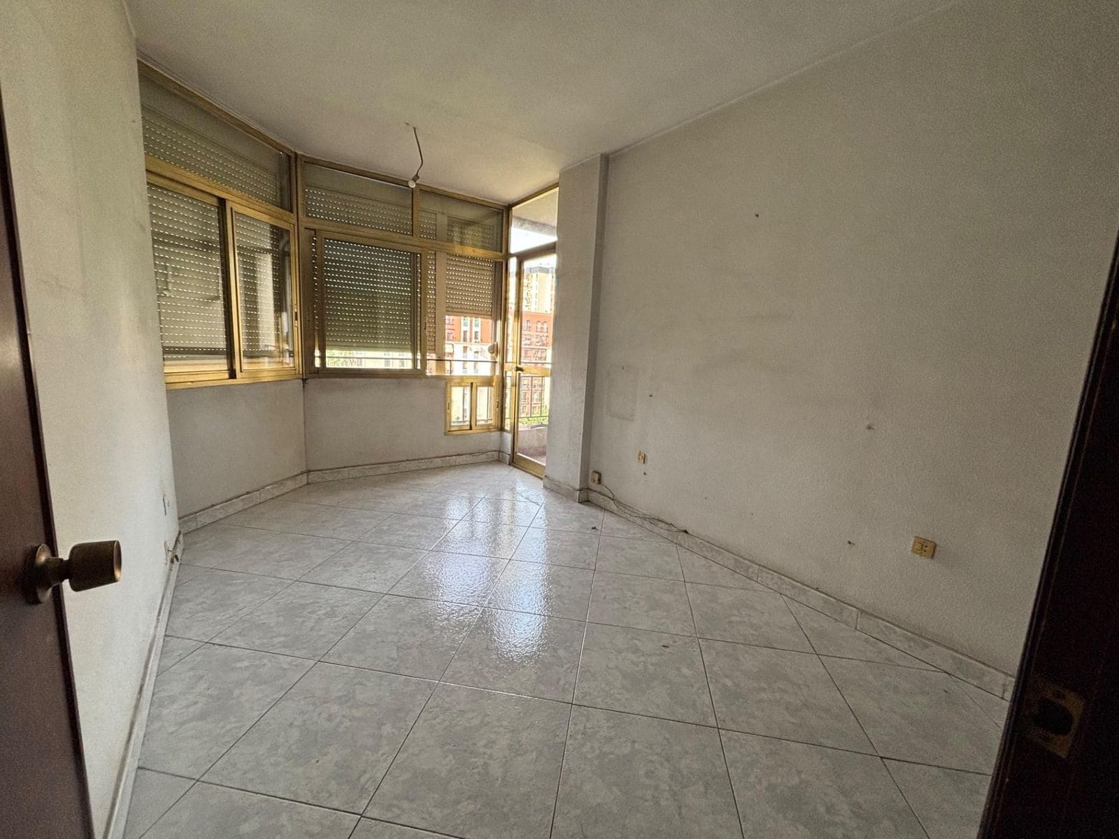 4 soveværelse Lejlighed til salg i Malaga by med garage - € 640.000 (Ref: 10153555)