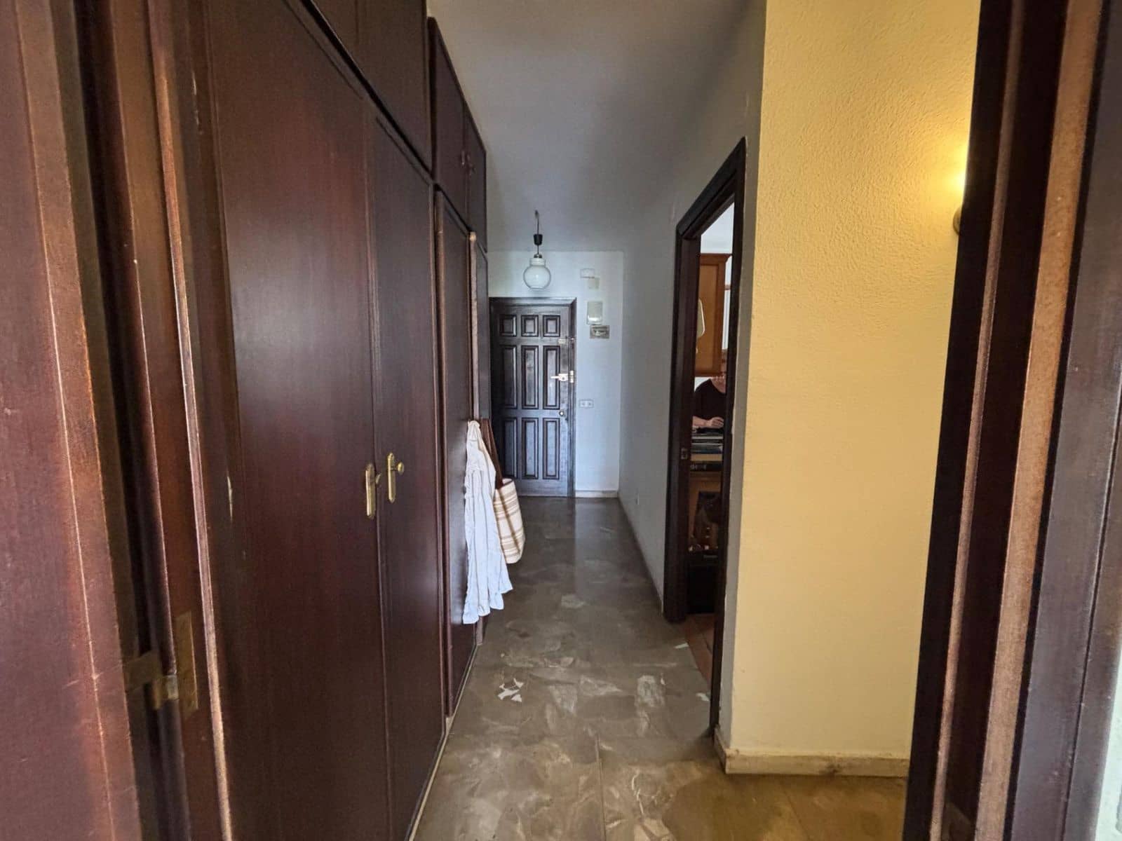 4 soveværelse Lejlighed til salg i Malaga by med garage - € 640.000 (Ref: 10153555)