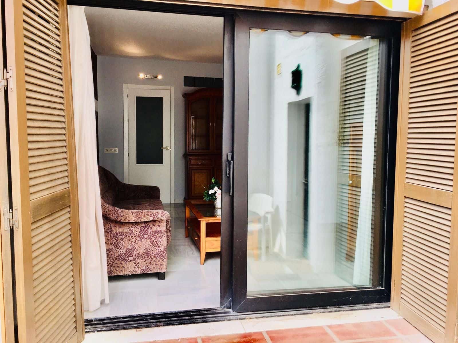 Apartamento de 2 habitaciones en Golden Mile en venta con piscina - 465.000 € (Ref: 10153556)